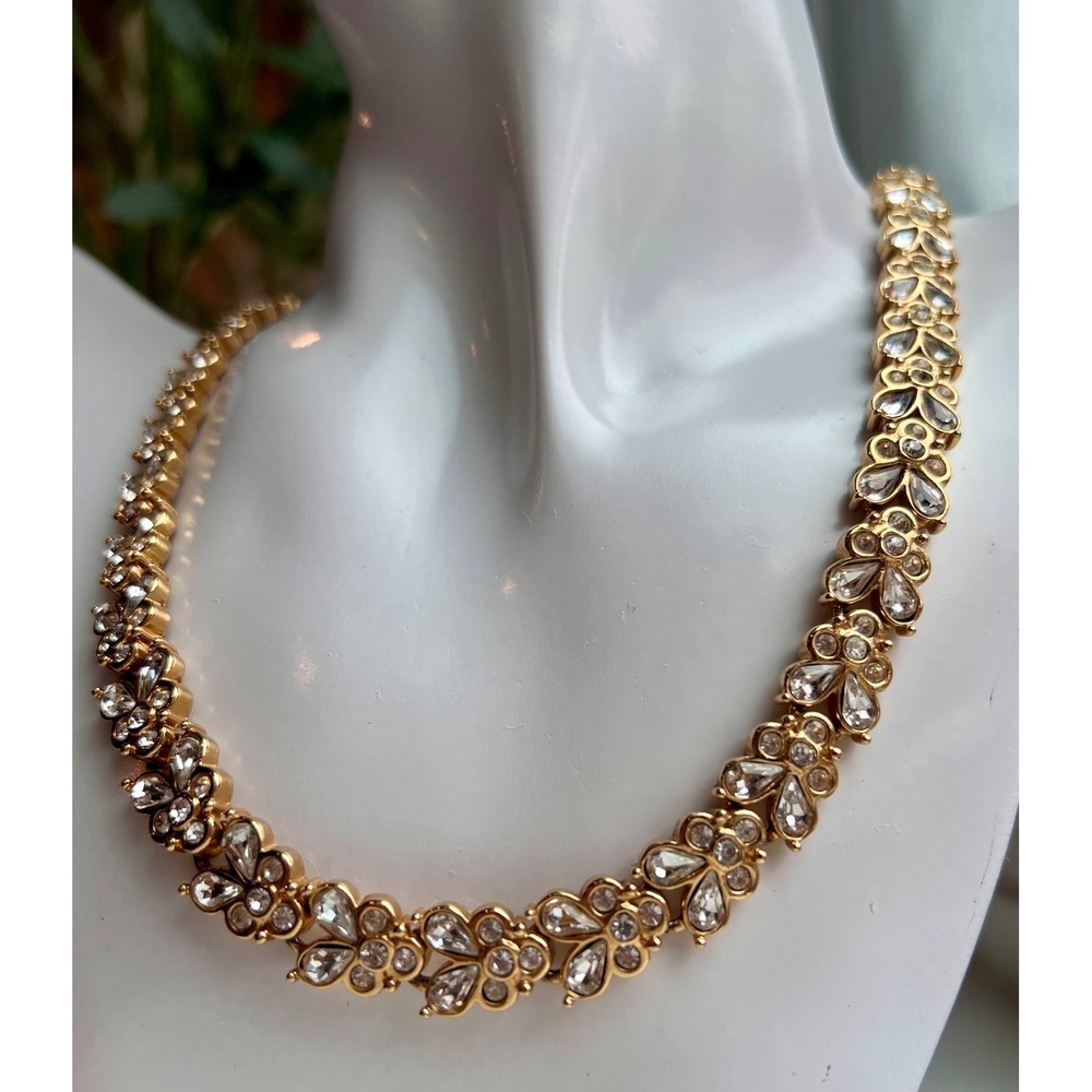 Vintage Avon Tone Crystal Floral Cluster Collar Necklace - Picture 2 of 12